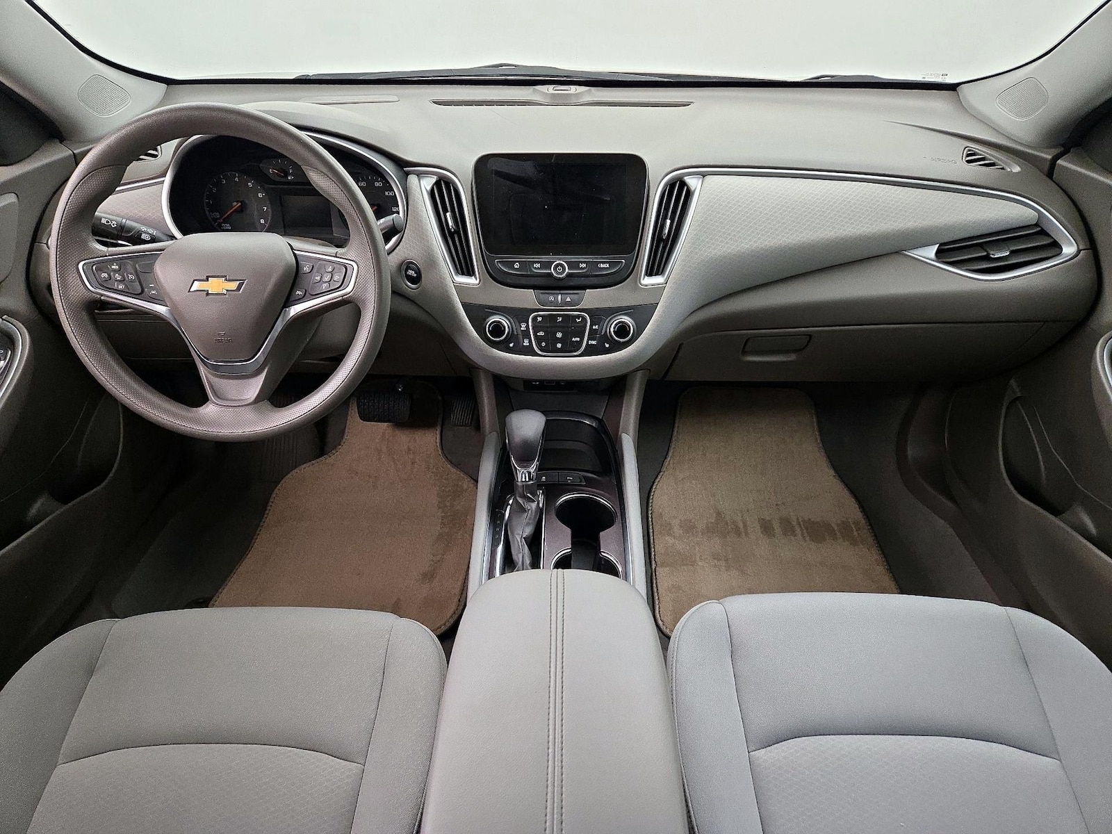 2025 Chevrolet Malibu 1LT - Photo 10
