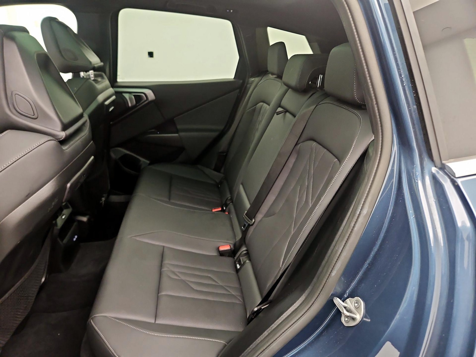 2026 BMW X3 30 - Photo 19