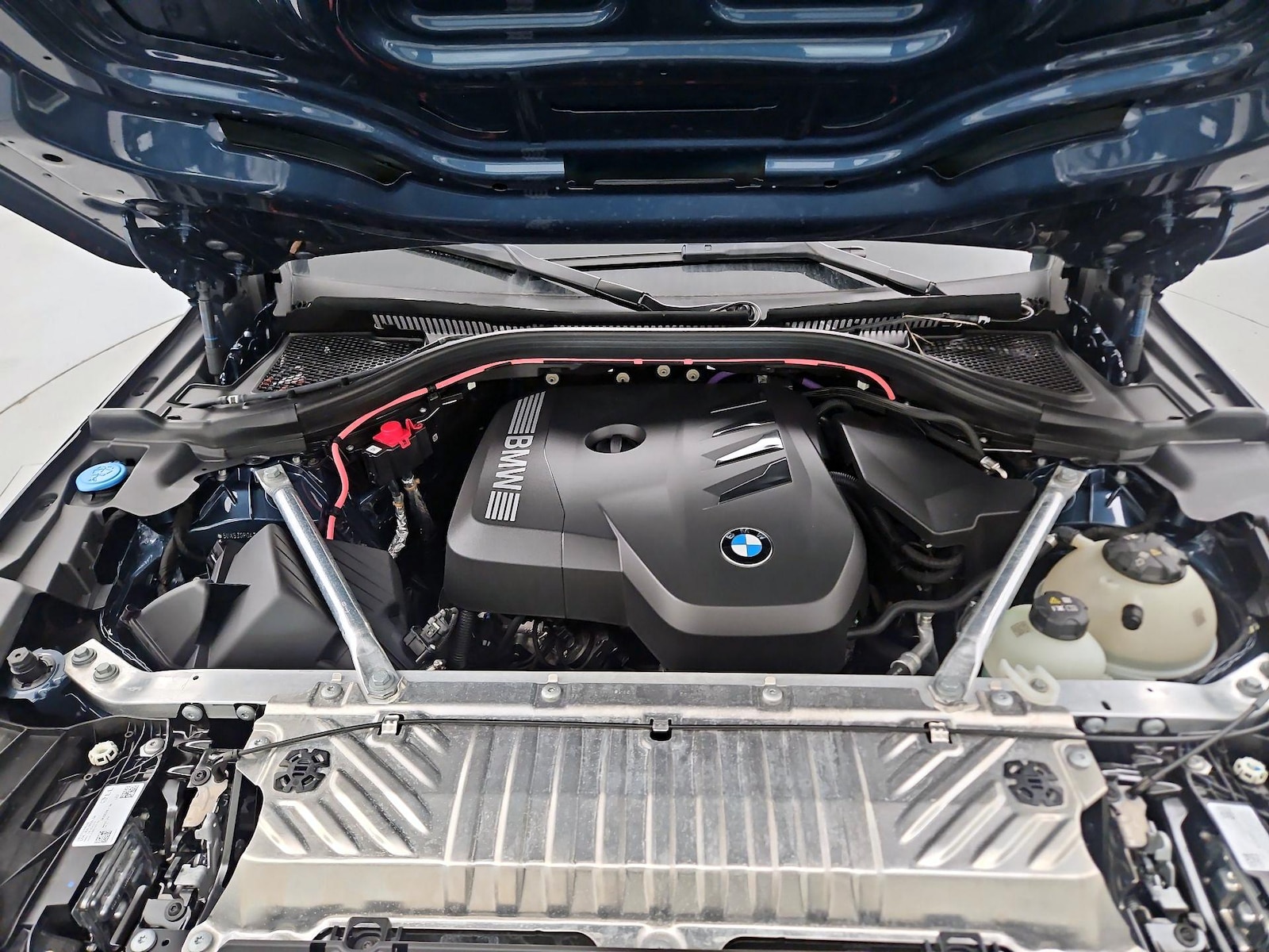2026 BMW X3 30 - Photo 21