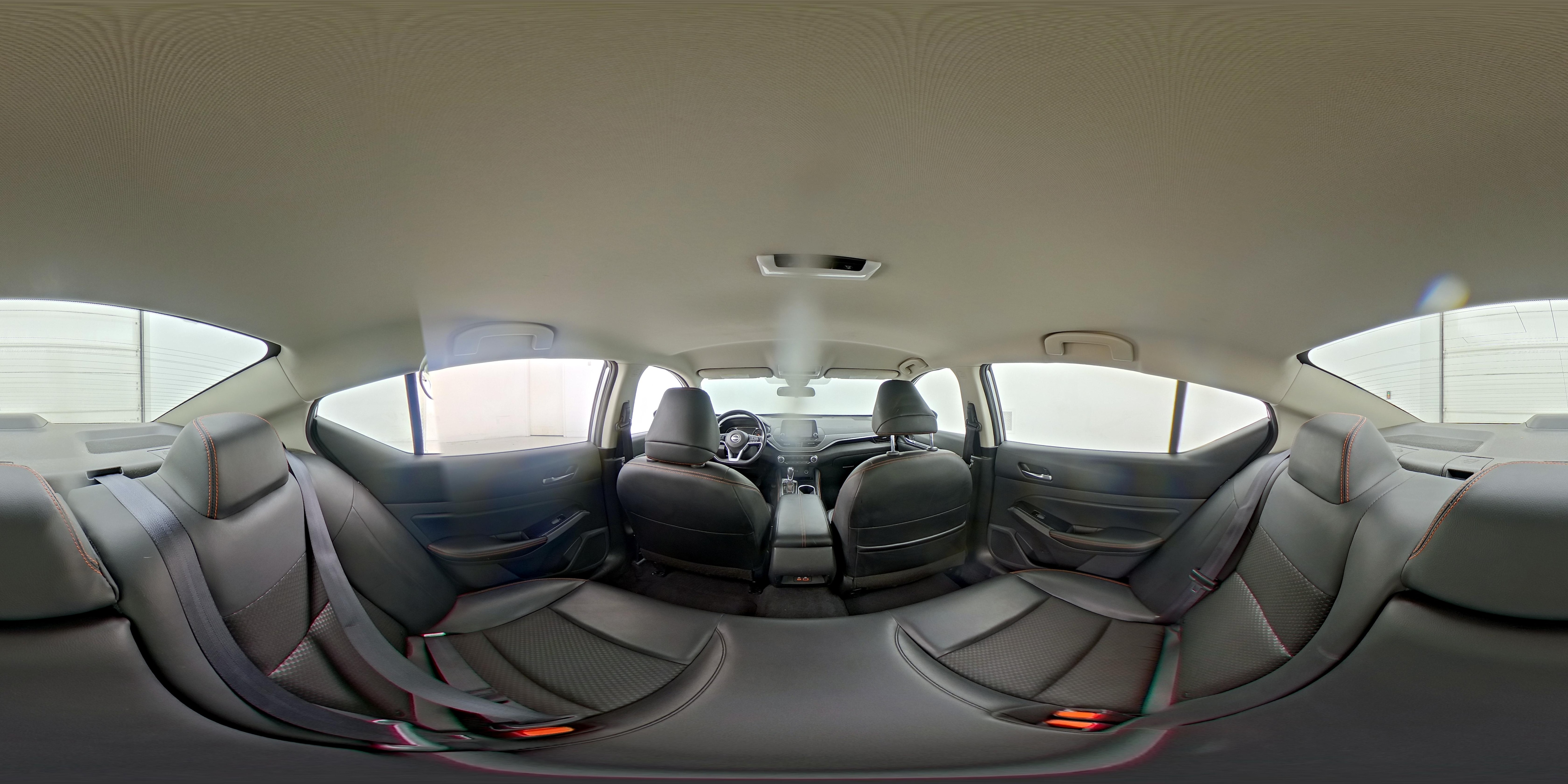 2024 Nissan Altima SR - Photo 16