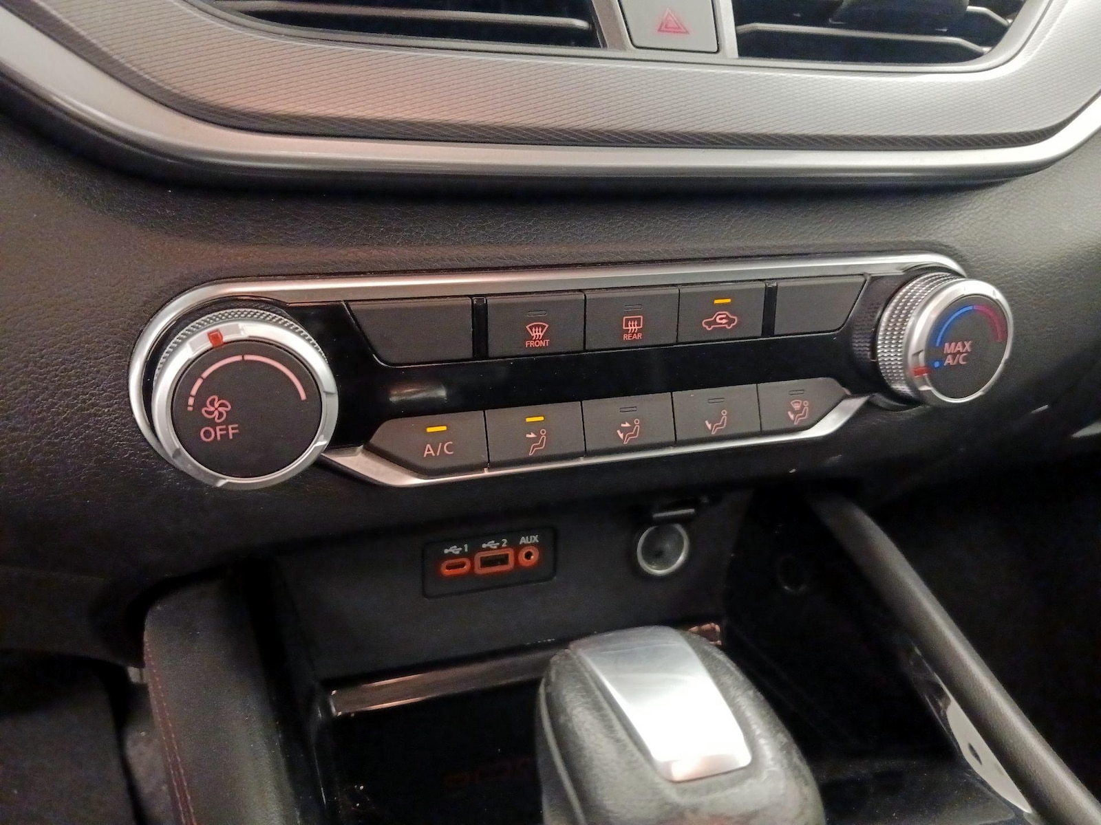 2024 Nissan Altima SR - Photo 8