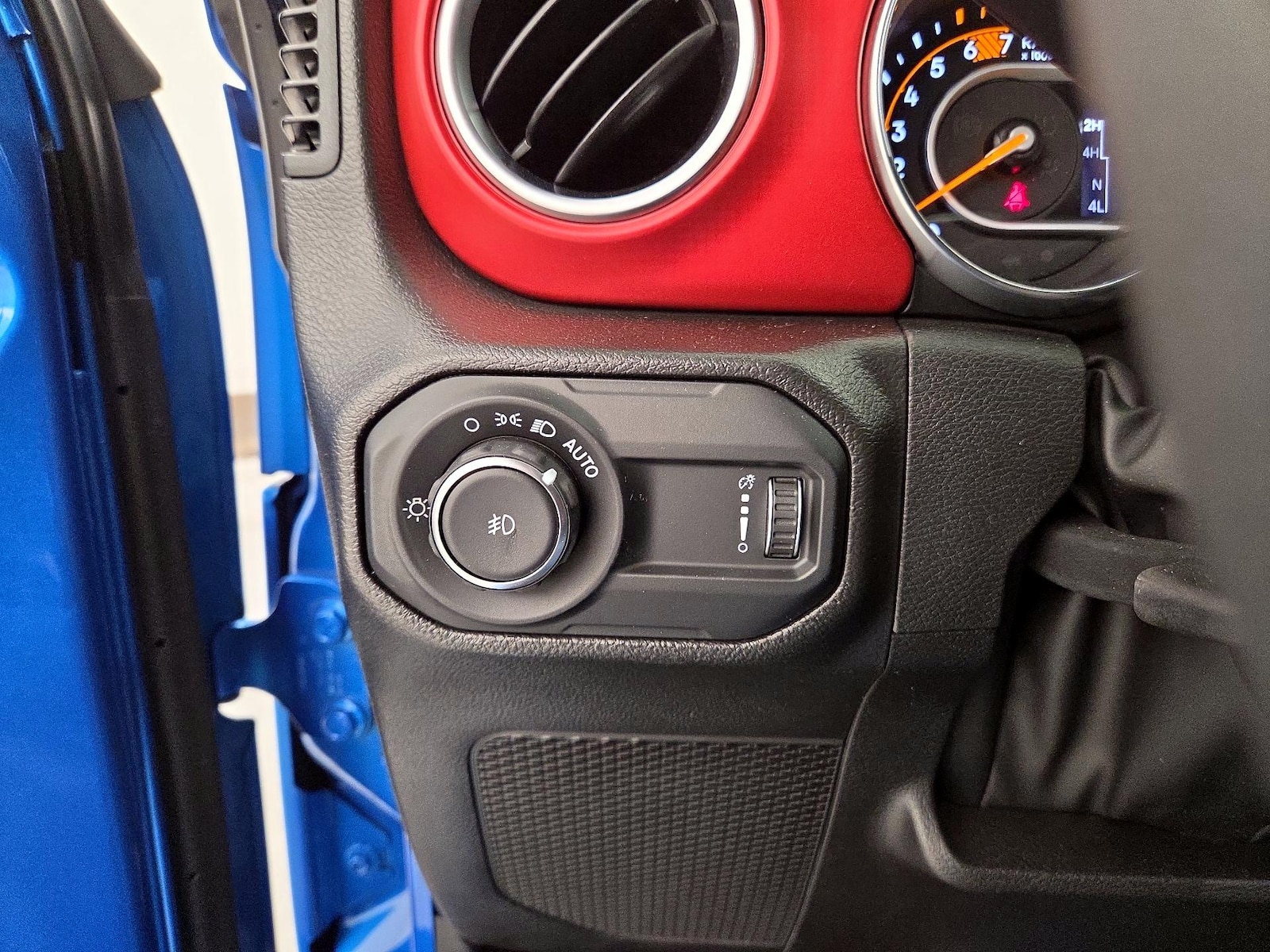 2023 Jeep Wrangler 4-Door Rubicon - Photo 14