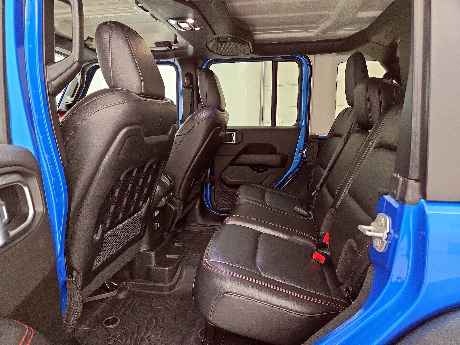 2023 Jeep Wrangler 4-Door Rubicon - Photo 21