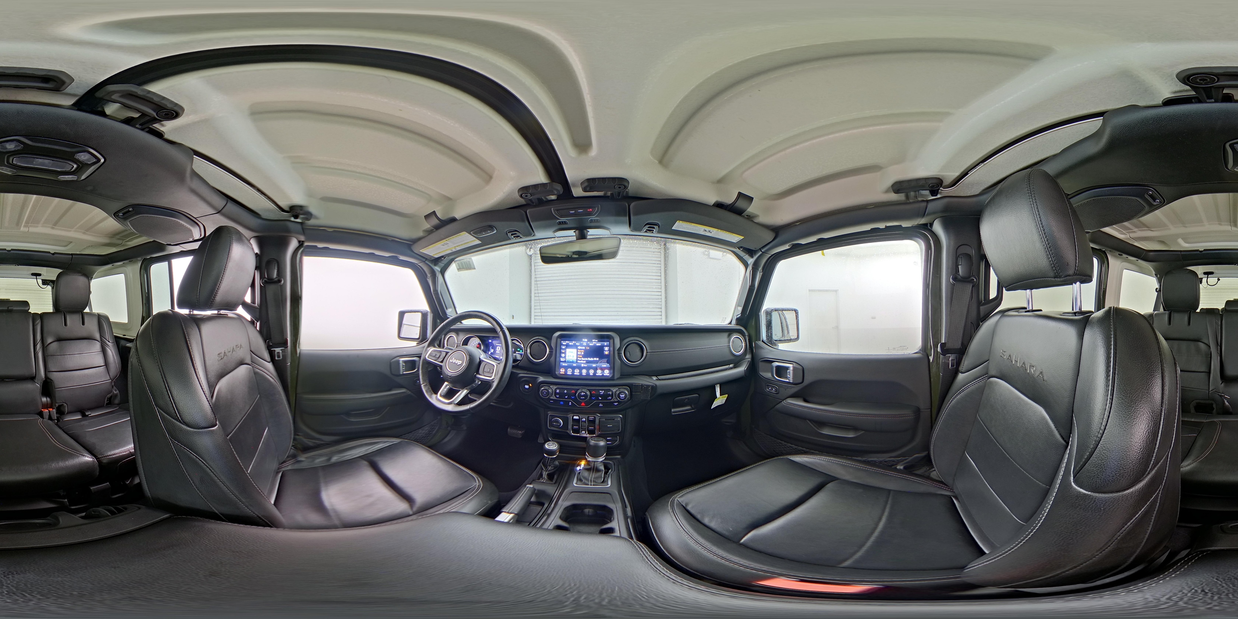2022 Jeep Wrangler Unlimited Sahara 4XE - Photo 25