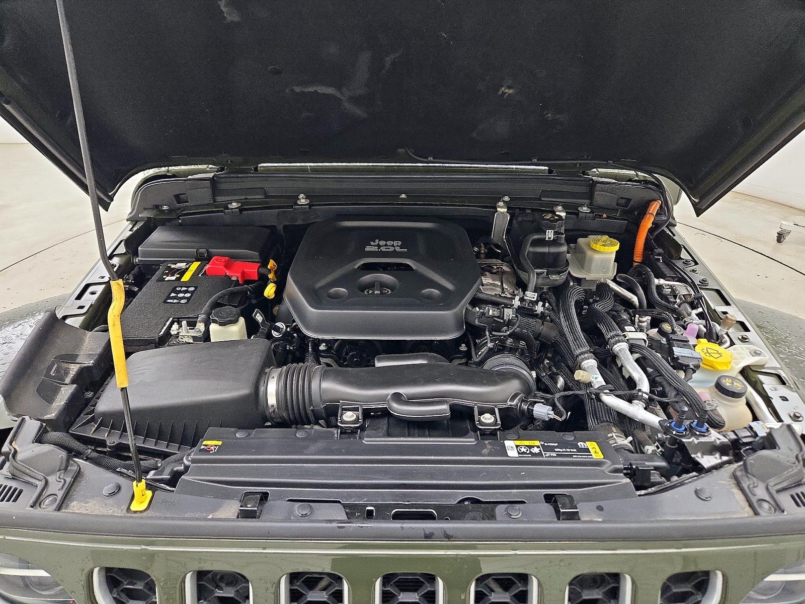 2022 Jeep Wrangler Unlimited Sahara 4XE - Photo 23