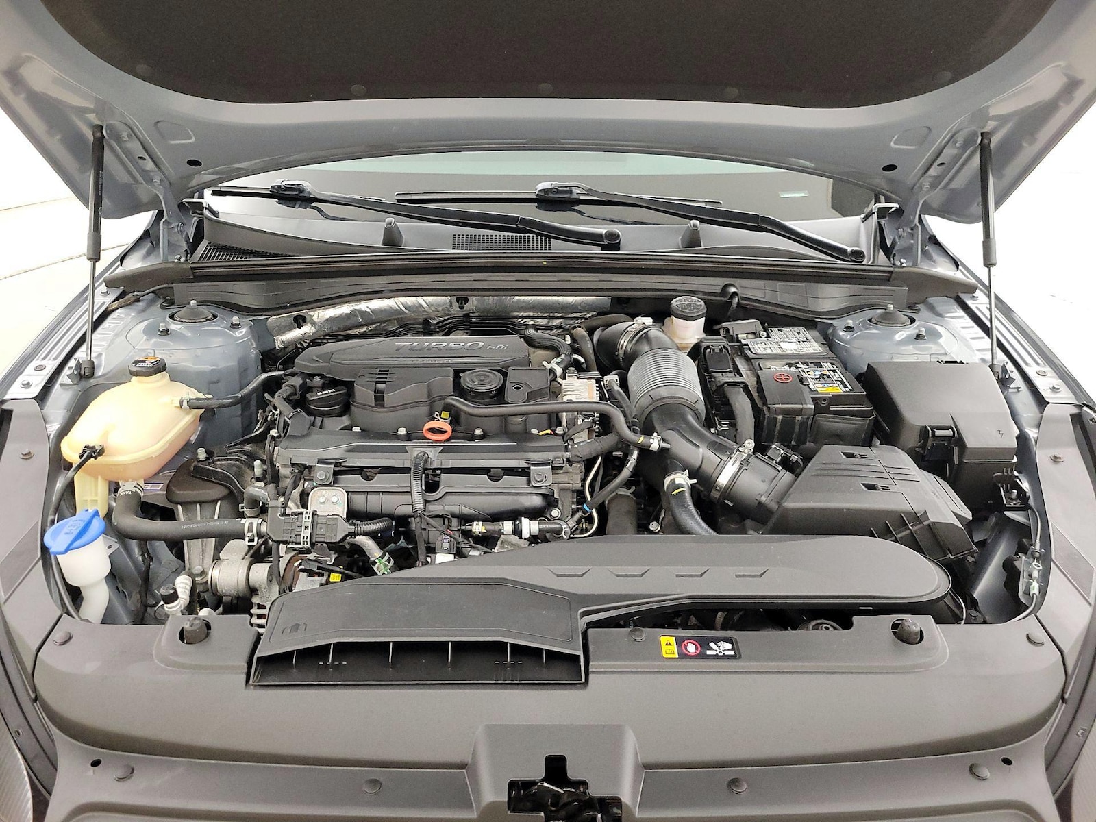 2024 Kia K5 EX - Photo 24