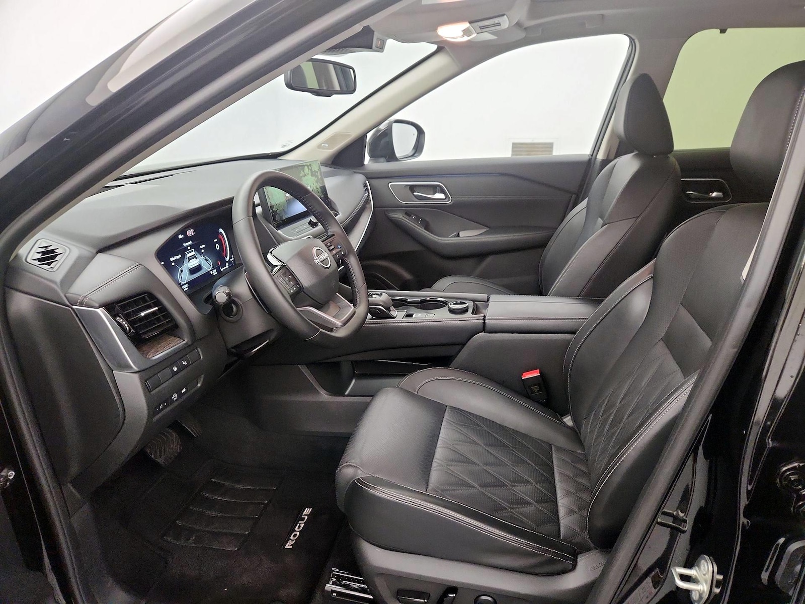 2026 Nissan Rogue Platinum - Photo 10