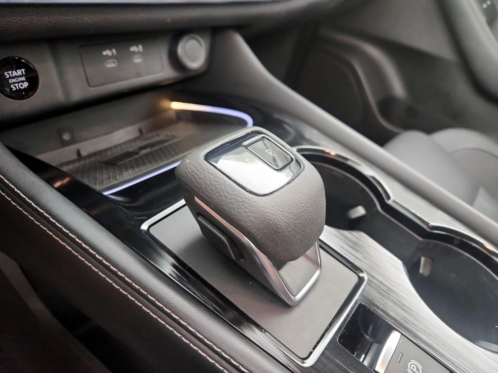 2026 Nissan Rogue Platinum - Photo 16