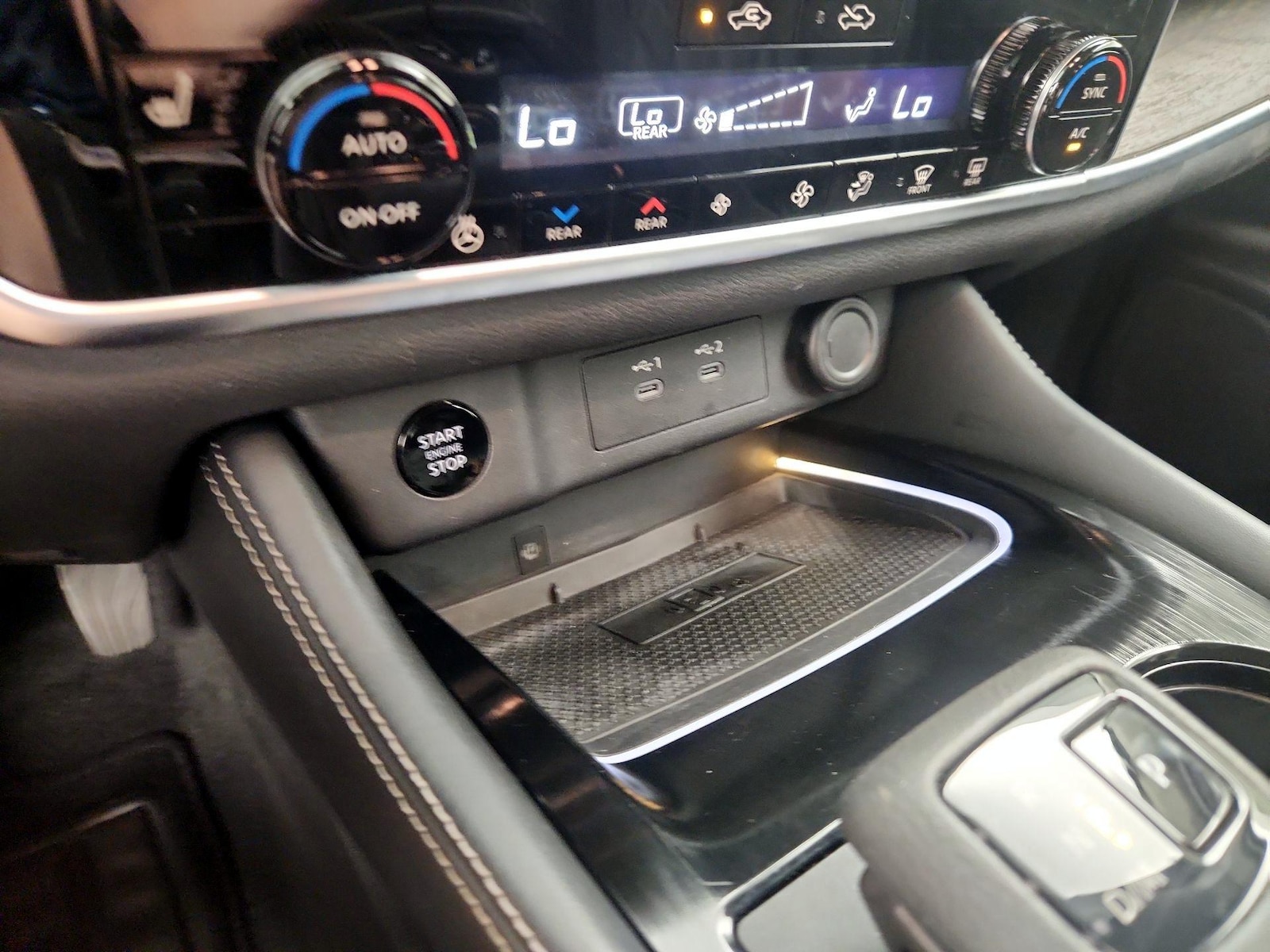 2026 Nissan Rogue Platinum - Photo 17