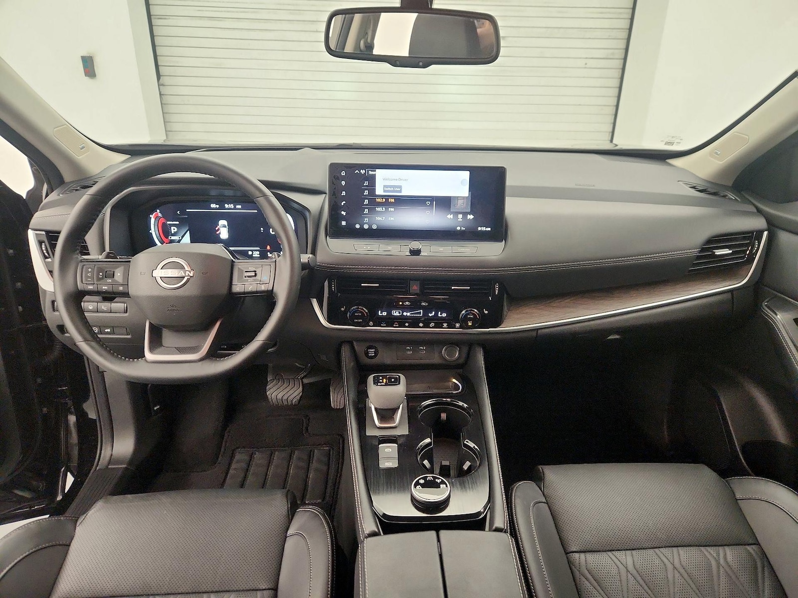 2026 Nissan Rogue Platinum - Photo 8