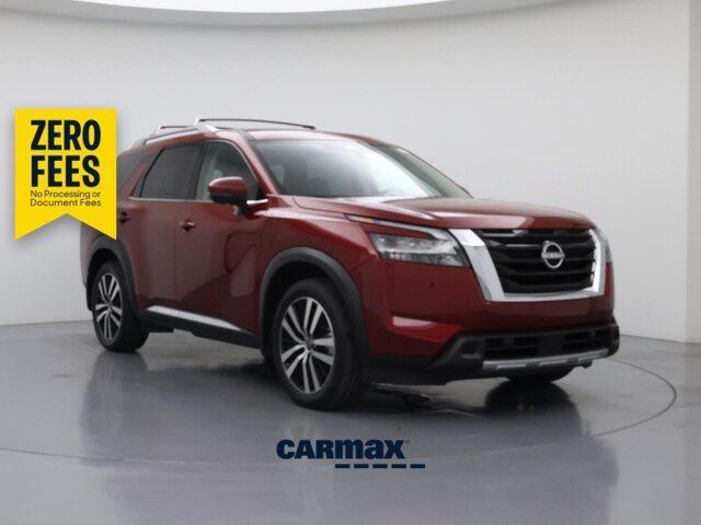 Red 2025 Nissan Pathfinder SUV / Crossover Front-Wheel Drive Automatic
