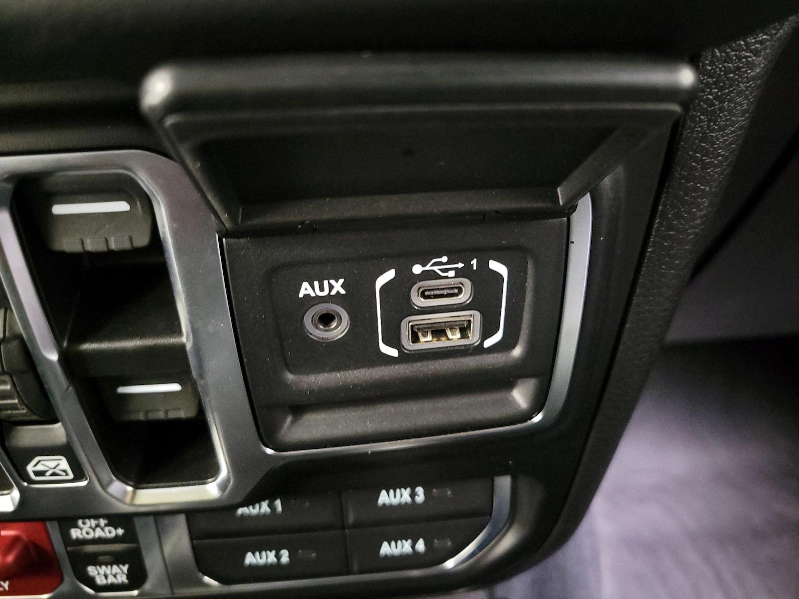 2024 Jeep Wrangler 4-Door Rubicon - Photo 20