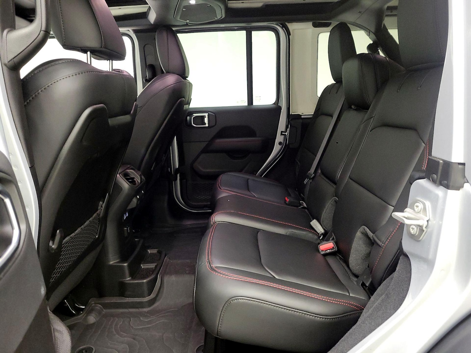 2024 Jeep Wrangler 4-Door Rubicon - Photo 21