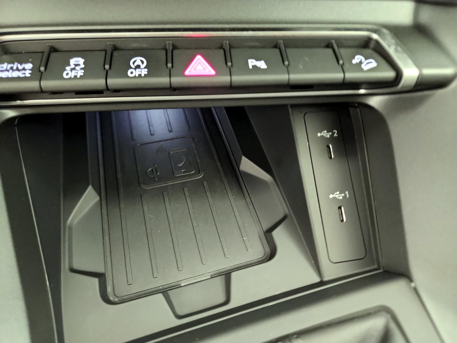 2025 Audi Q3 S Line Premium - Photo 18