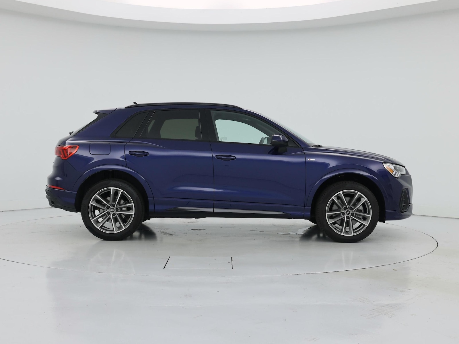 2025 Audi Q3 S Line Premium - Photo 8