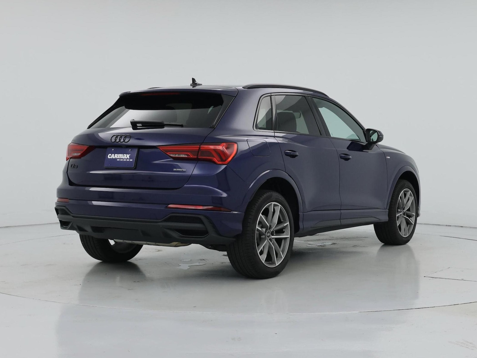 2025 Audi Q3 S Line Premium - Photo 9