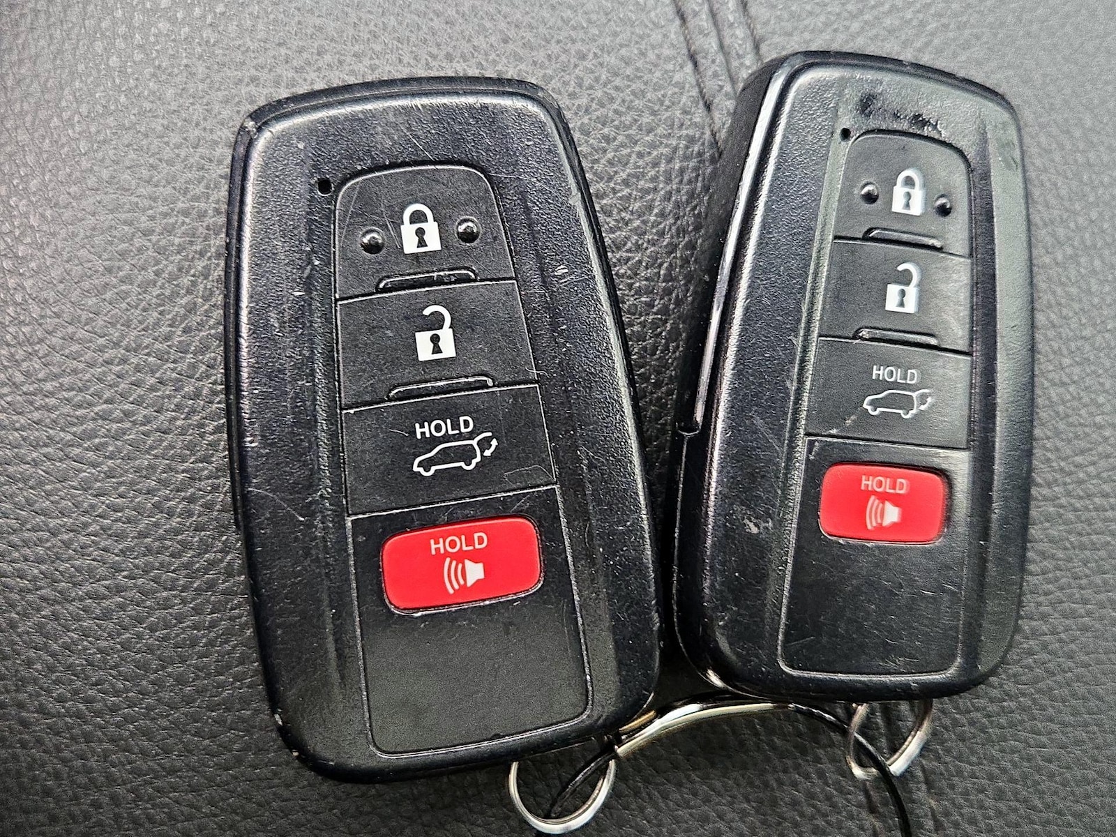 2019 Toyota RAV4 XLE Premium - Photo 24