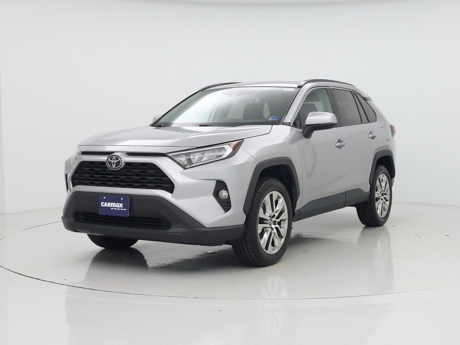 2019 Toyota RAV4 XLE Premium - Photo 5