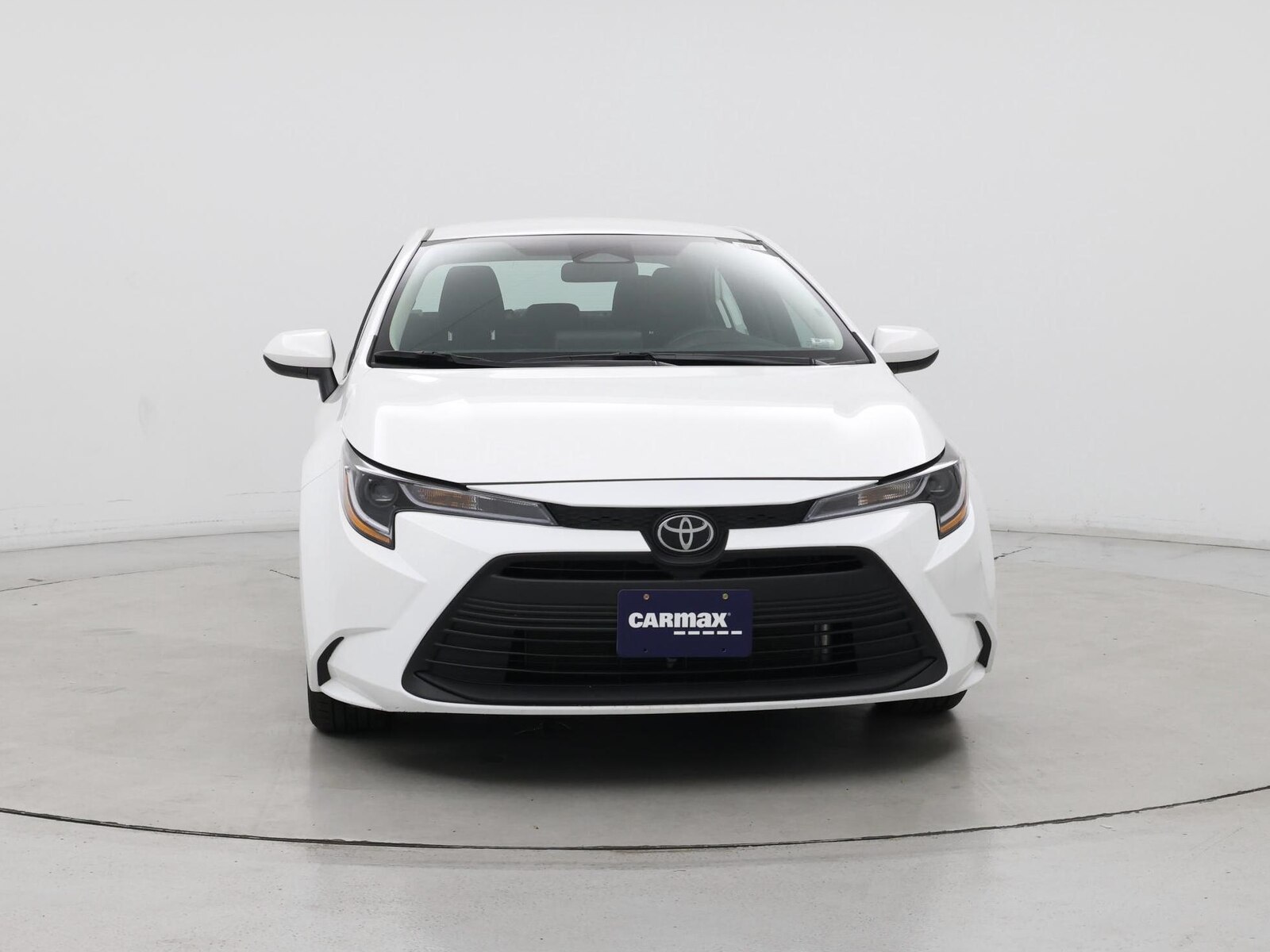 2026 Toyota Corolla LE - Photo 6