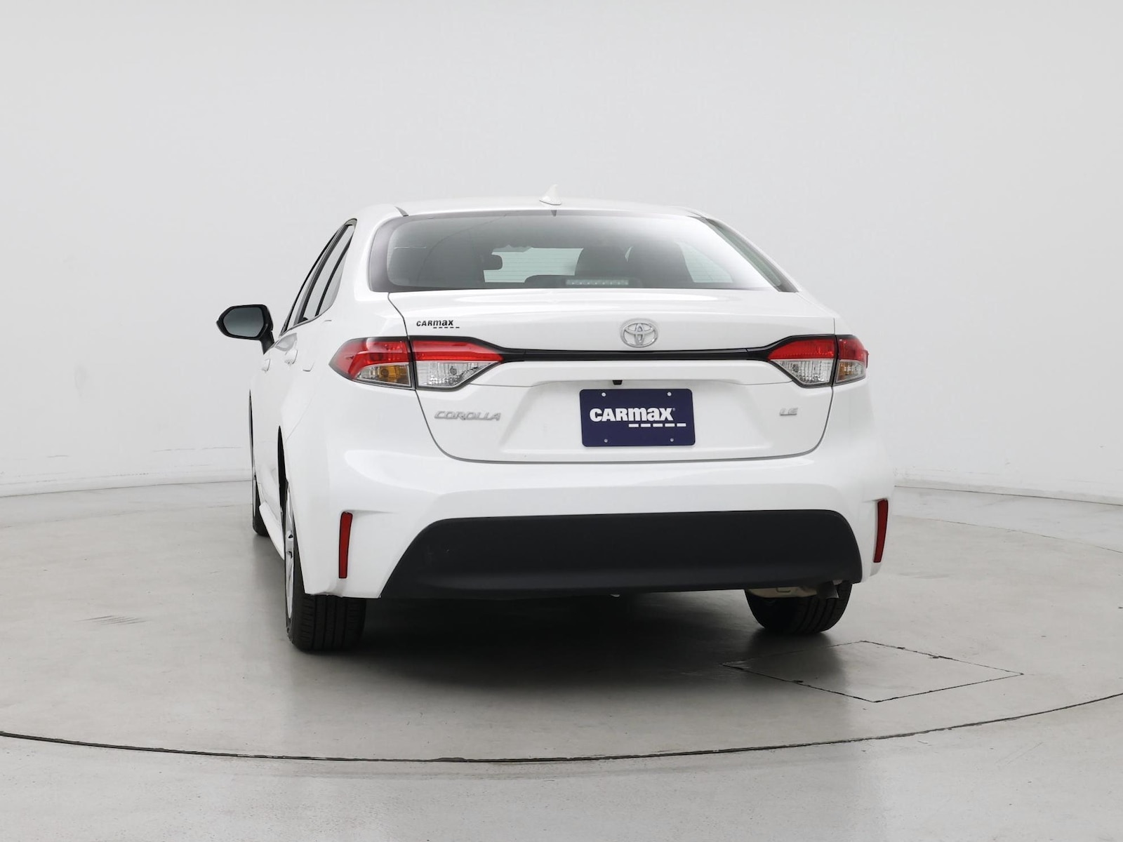 2026 Toyota Corolla LE - Photo 7