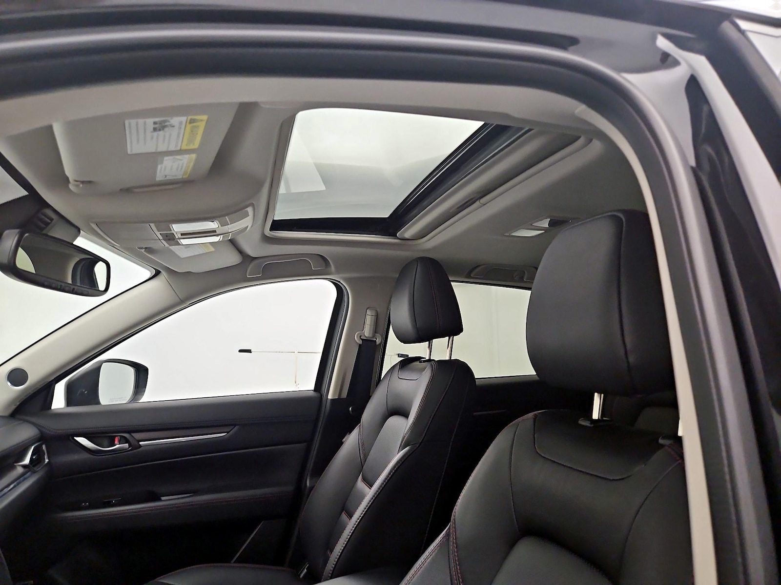Sunroof(s) & Overhead Airbags