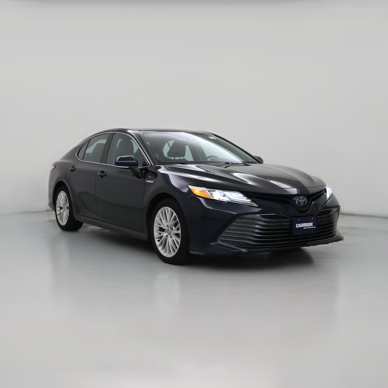2020 Toyota Camry Hybrid XLE