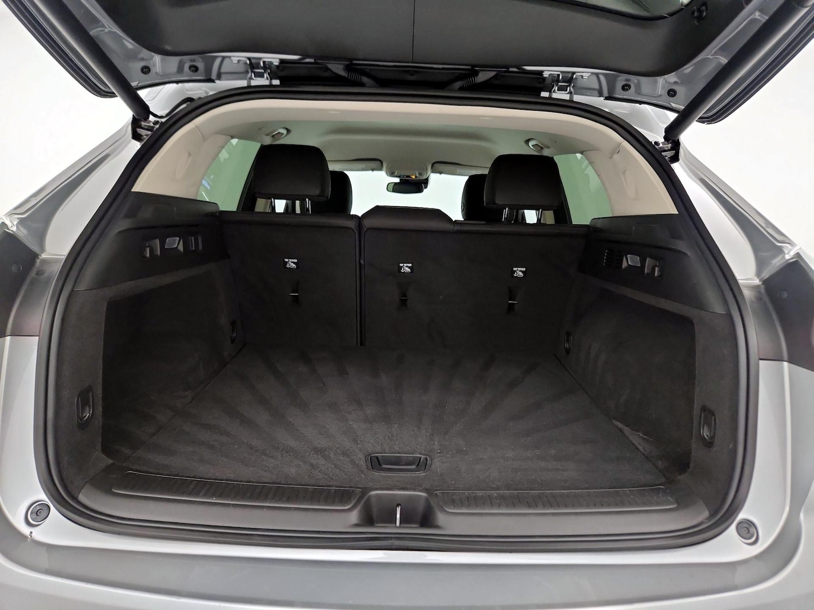 2023 Buick Envision Essence - Photo 21
