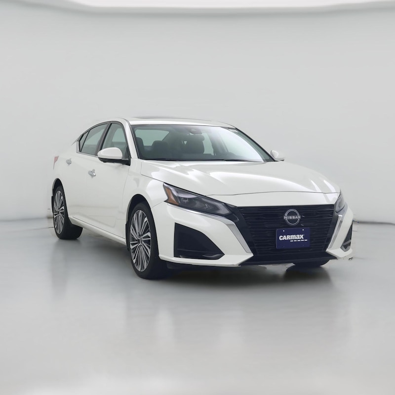 2025 Nissan Altima SL