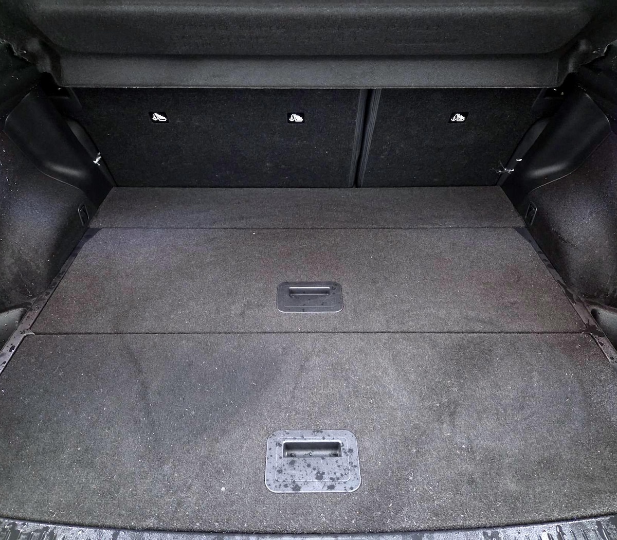 Trunk/Cargo (Seats Up)
