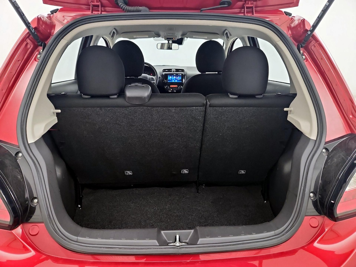 Trunk/Cargo (Seats Up)
