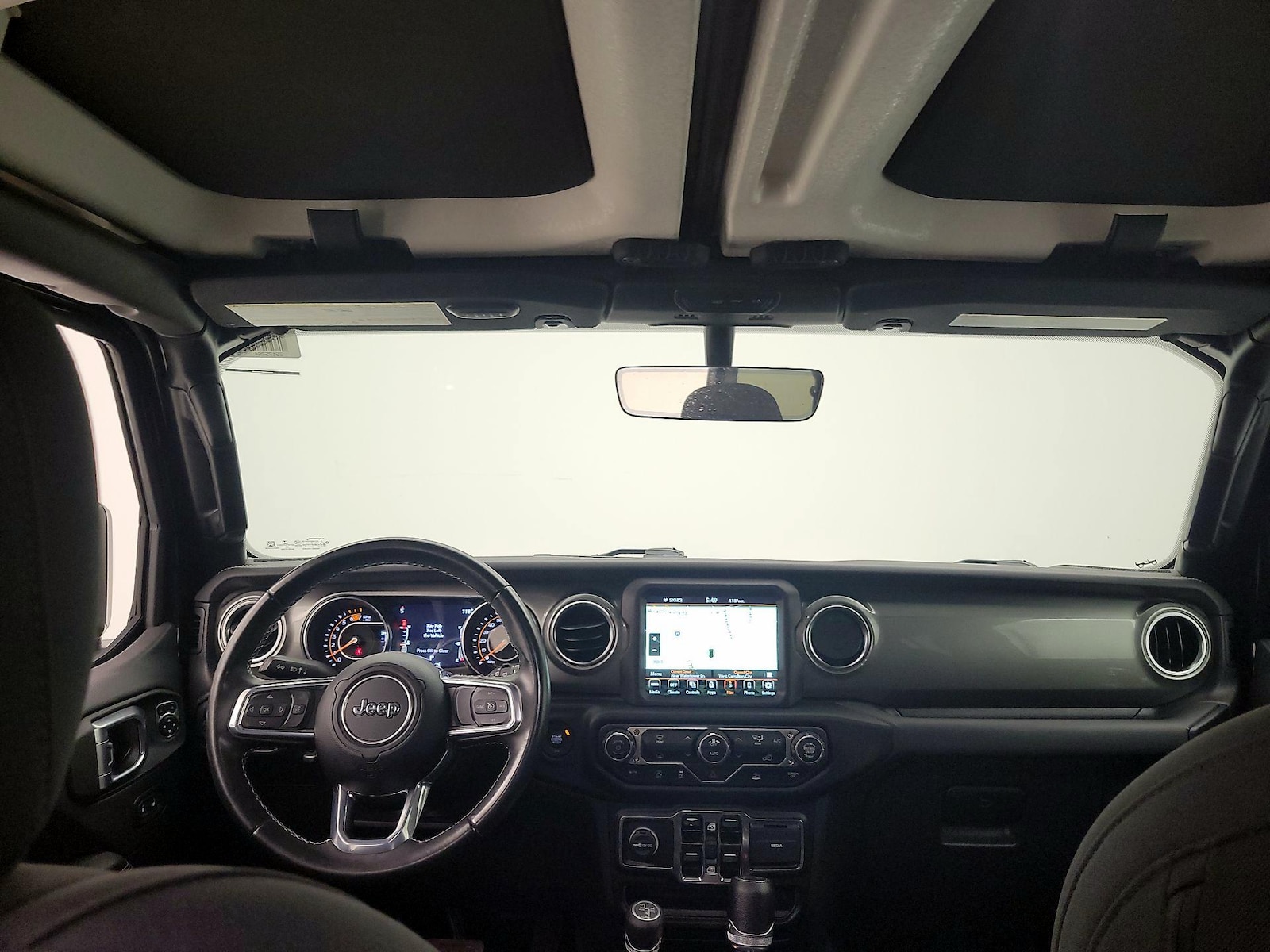 2022 Jeep Wrangler Unlimited Sahara - Photo 10