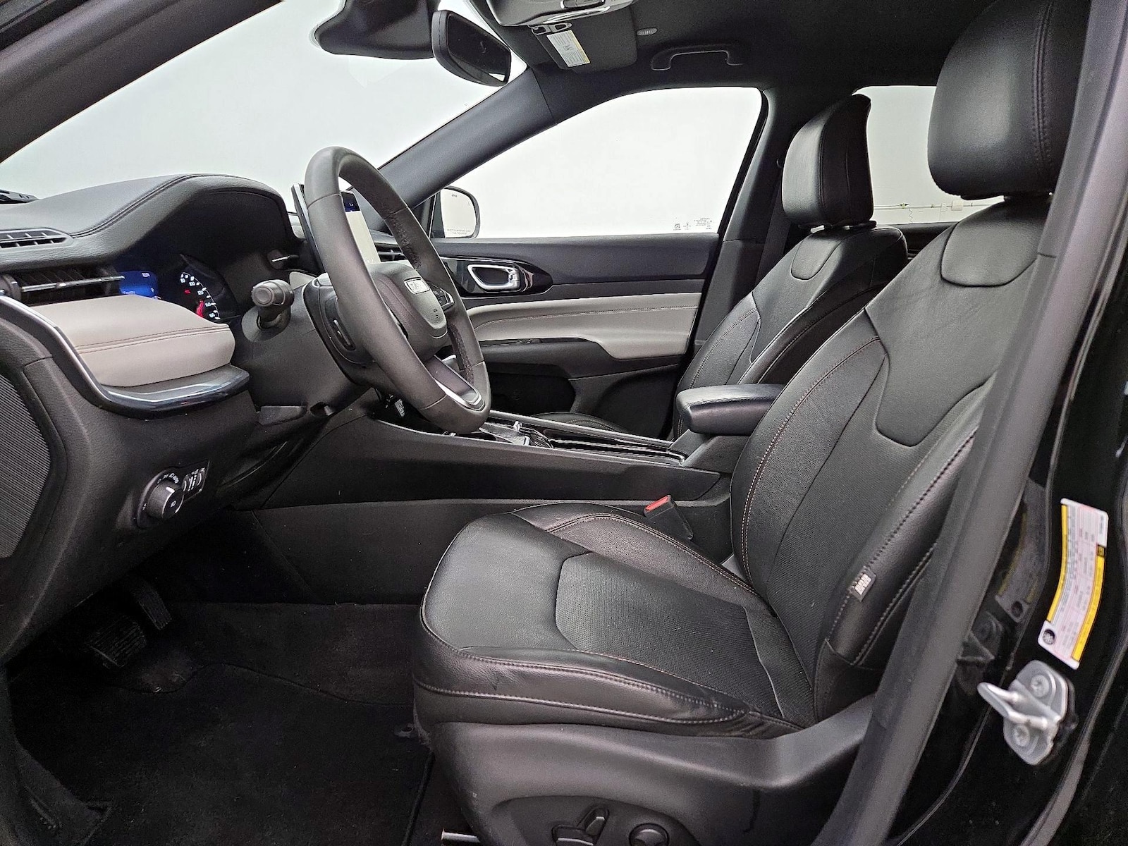 Power Seat(s) & Side Airbags