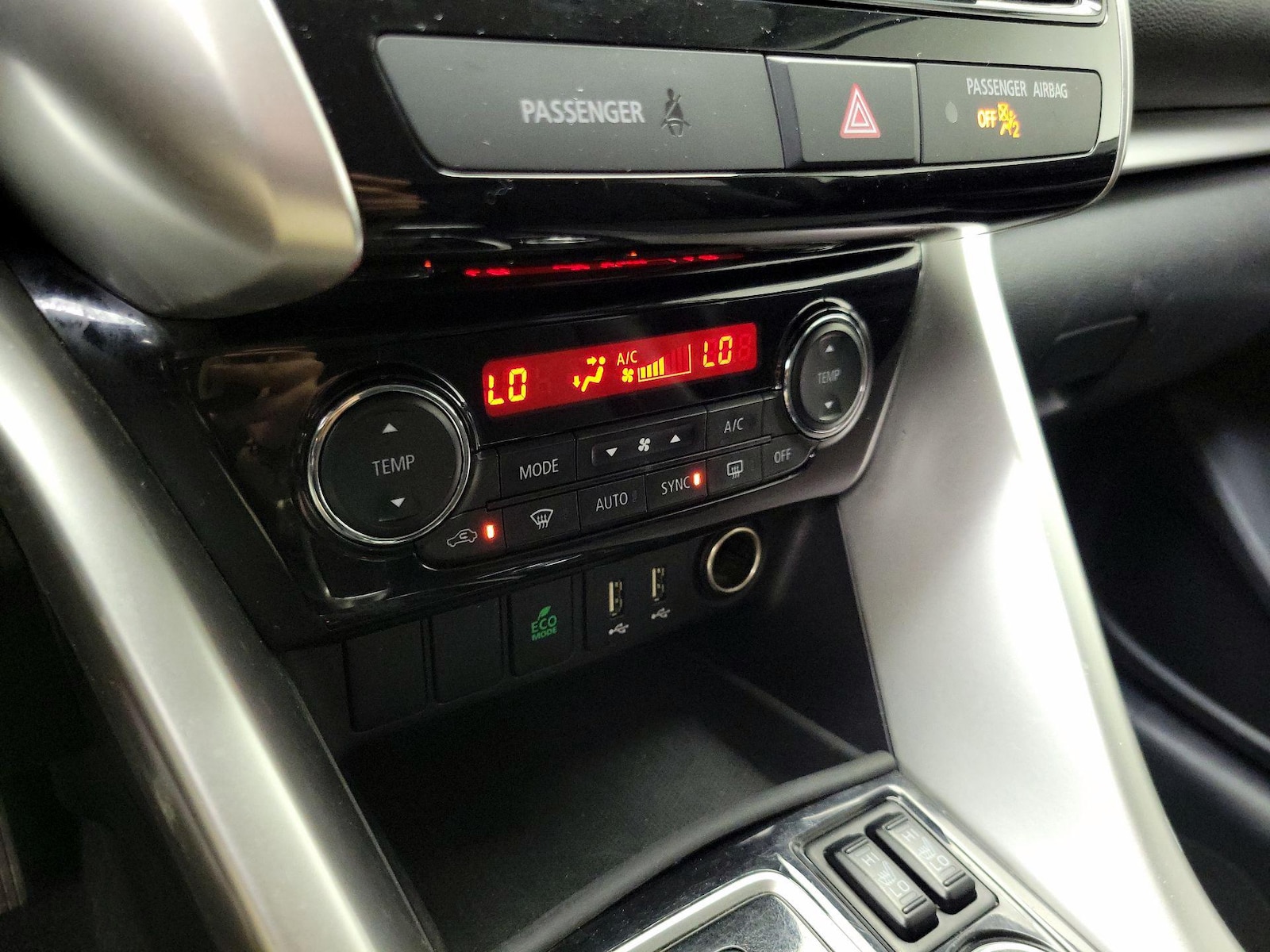 2024 Mitsubishi Eclipse Cross SE - Photo 18