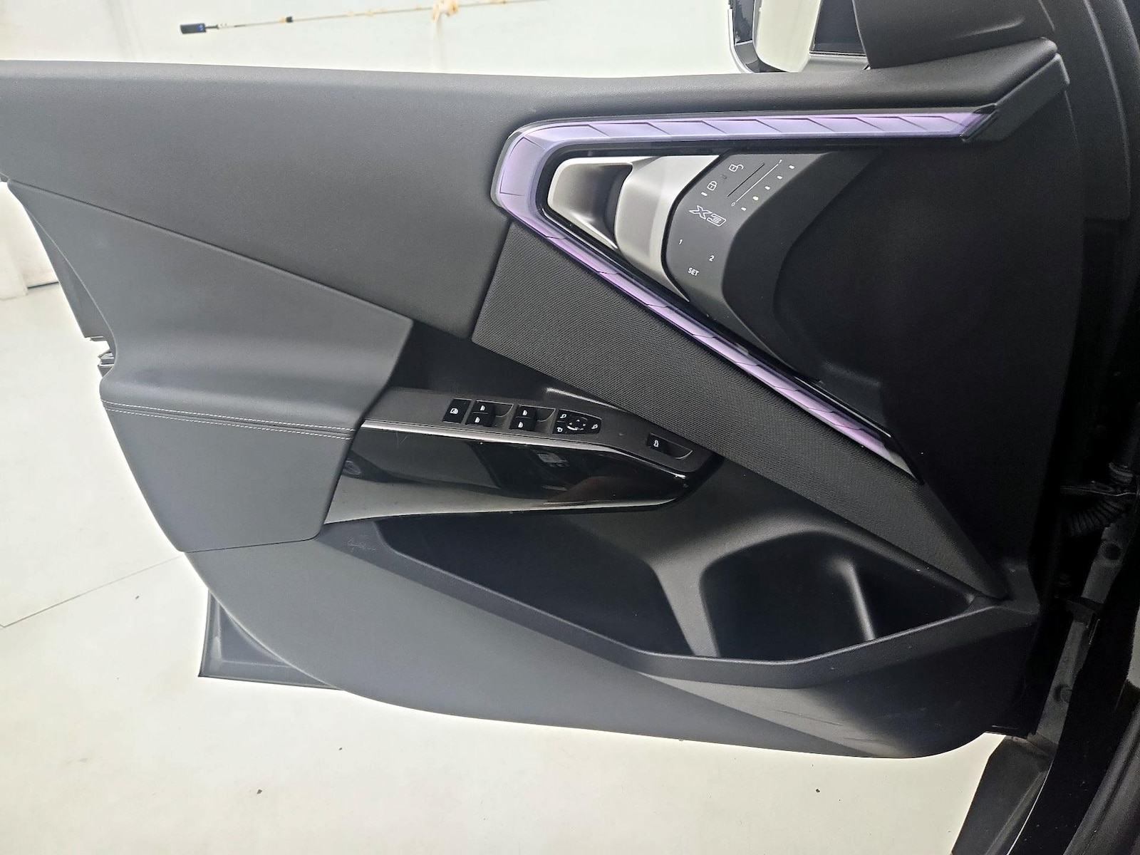 2026 BMW X3 30 - Photo 13