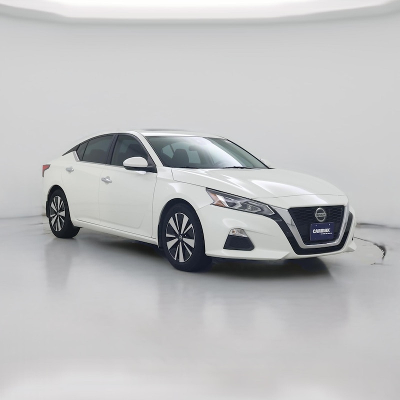2022 Nissan Altima SV