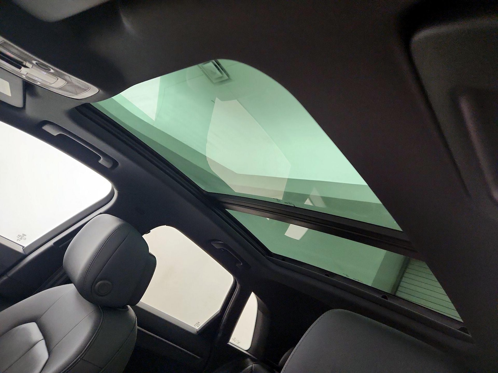 Panoramic Sunroof