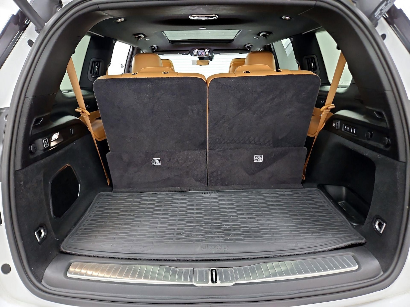 2023 Jeep Grand Cherokee L Summit - Photo 24