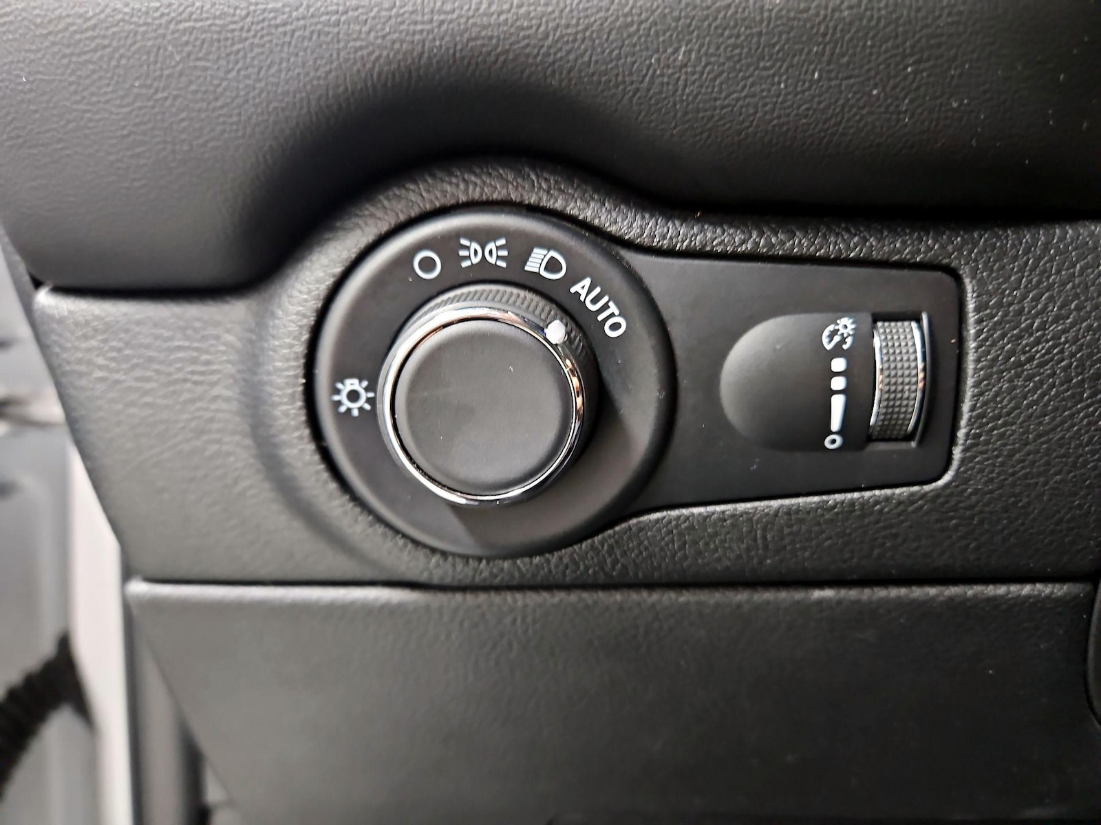 2025 Dodge Durango GT - Photo 14
