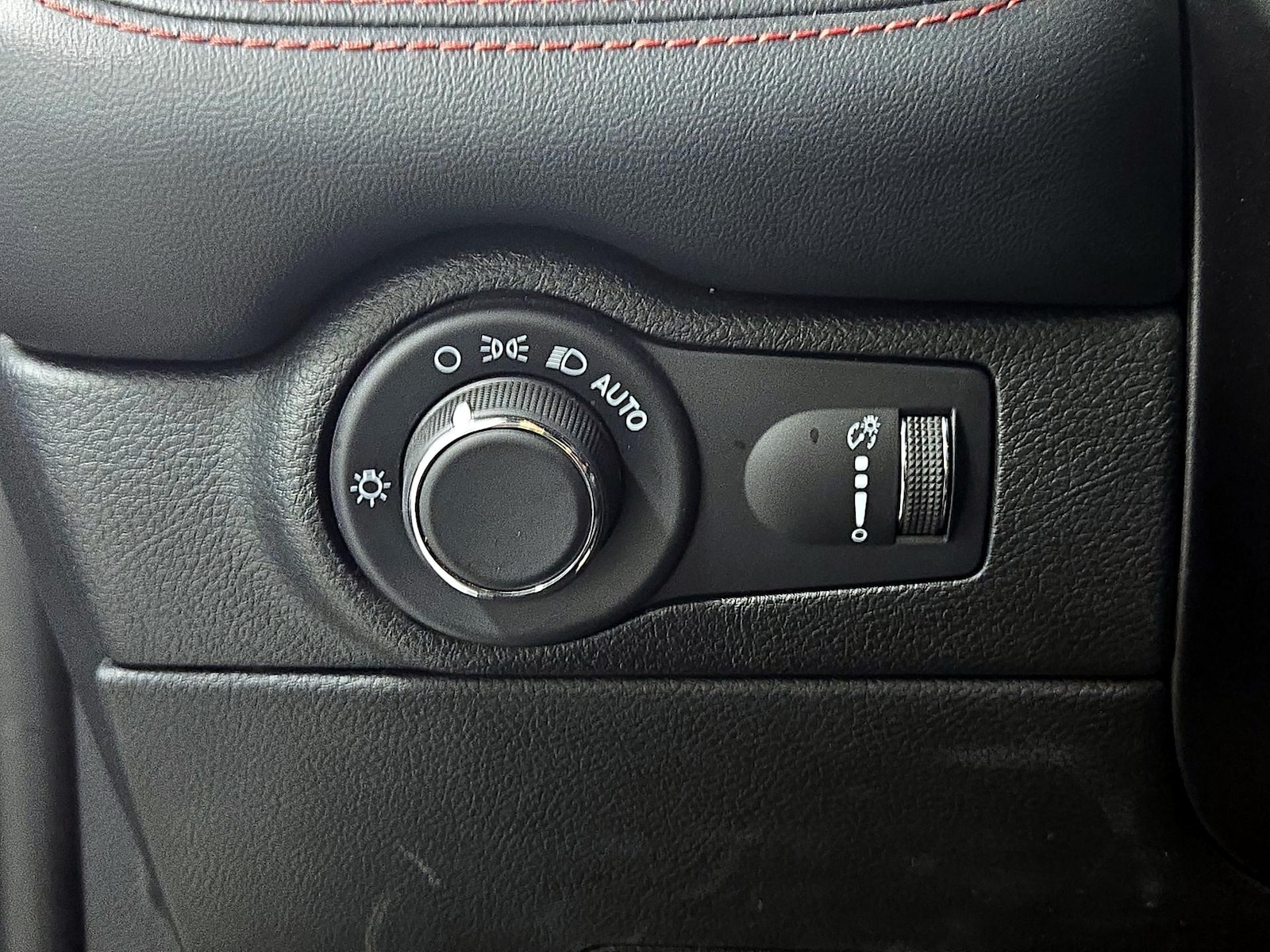 2024 Dodge Durango GT - Photo 14