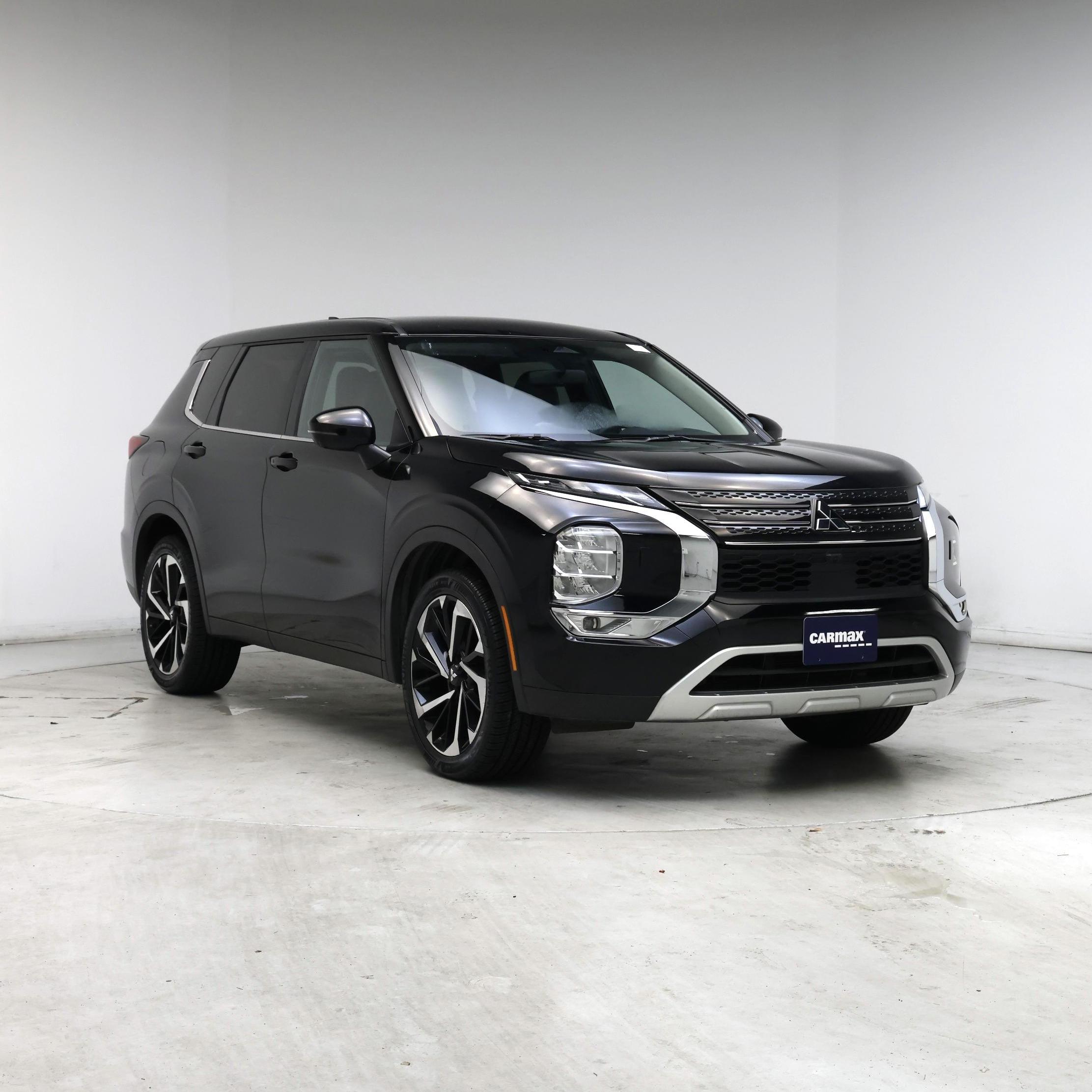 Black 2024 Mitsubishi Outlander SUV / Crossover All-Wheel Drive Automatic