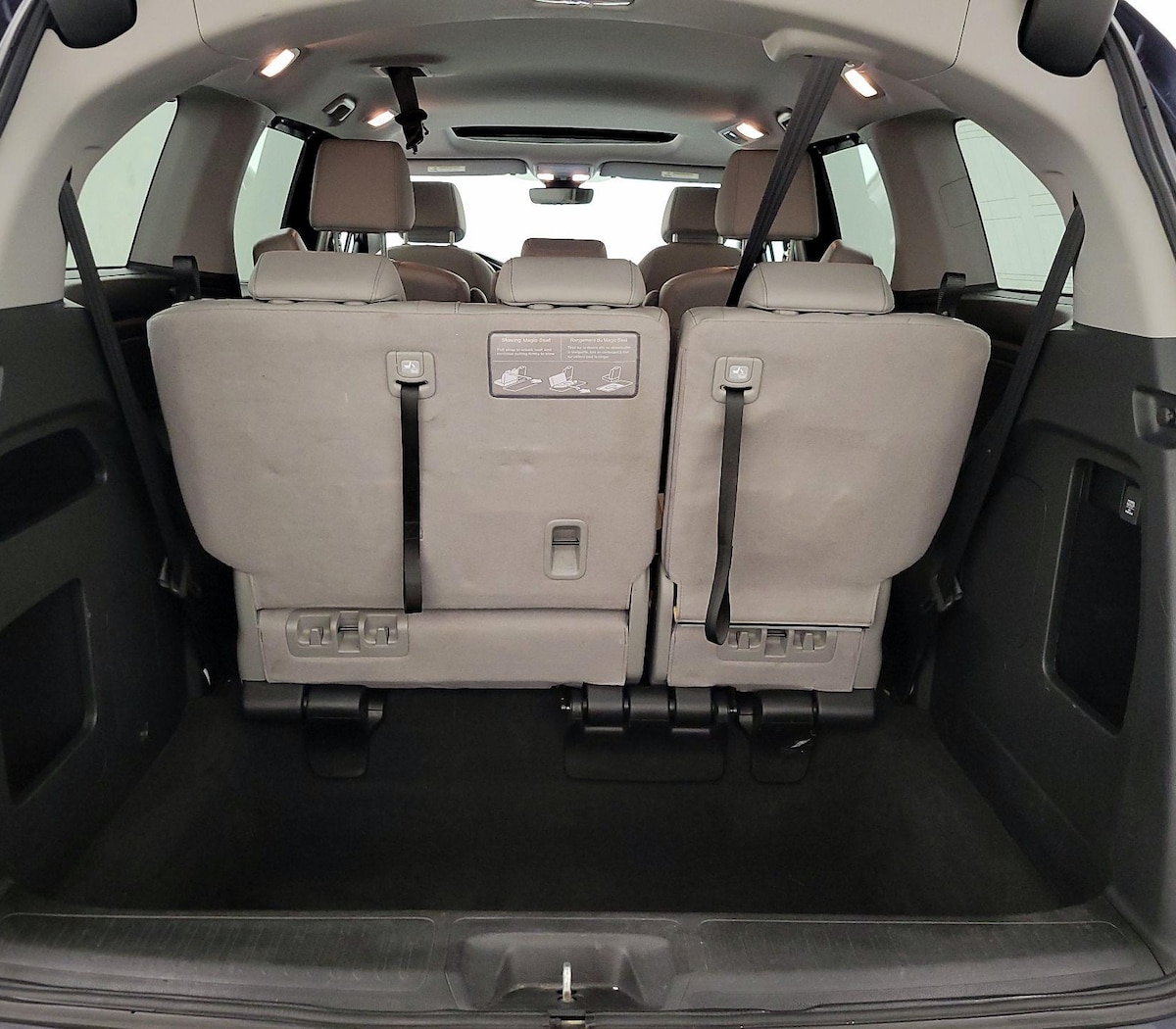 Trunk/Cargo (Seats Up)