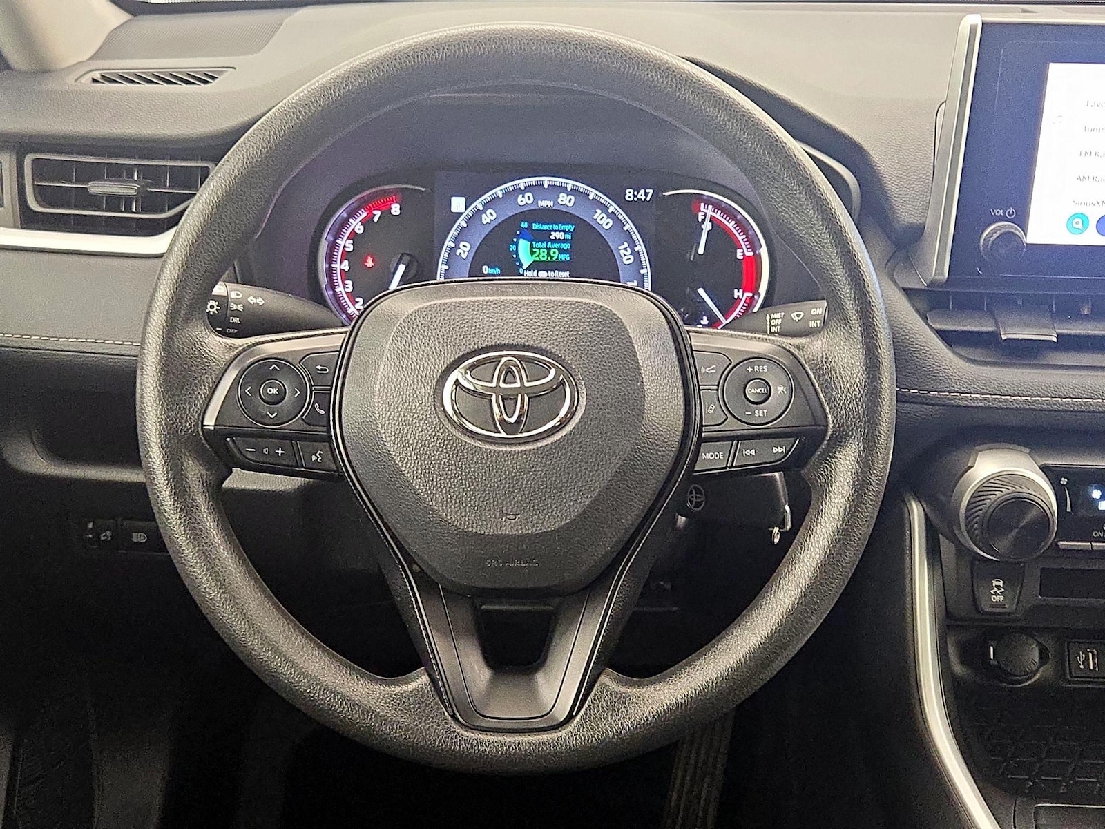 2025 Toyota RAV4 LE - Photo 11