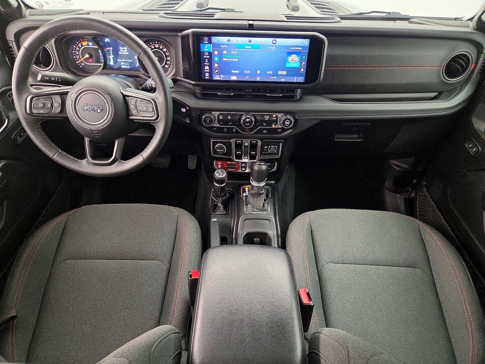 Apple CarPlay® & Android Auto™