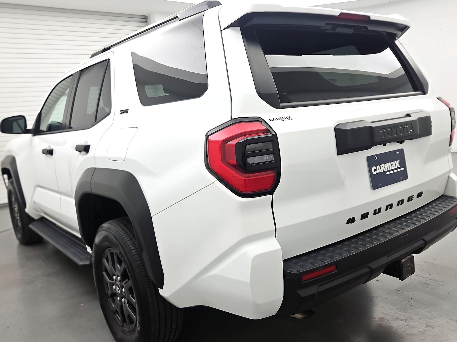 2025 Toyota 4Runner SR5 - Photo 7