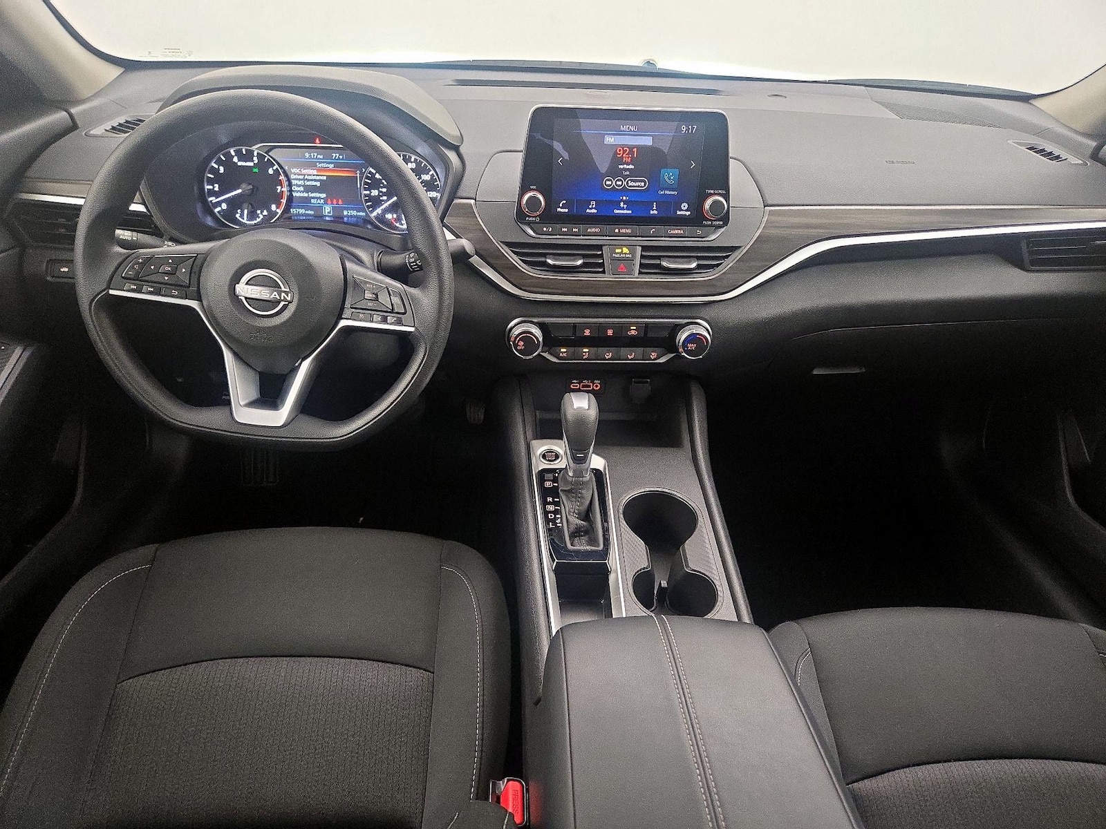 2025 Nissan Altima SV - Photo 10