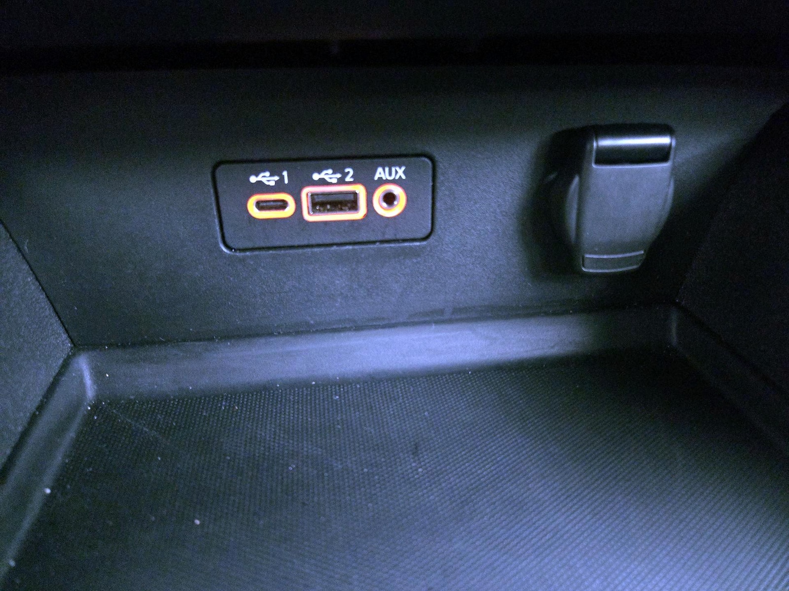 2025 Nissan Altima SV - Photo 19