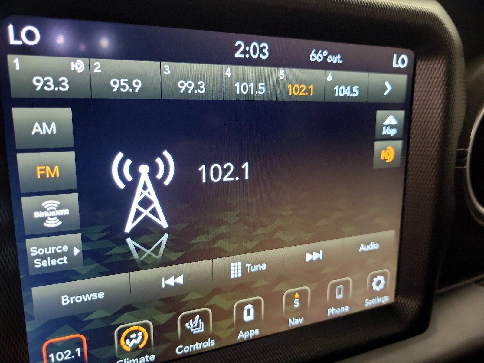 2022 Jeep Wrangler Unlimited Sahara 4XE - Photo 17