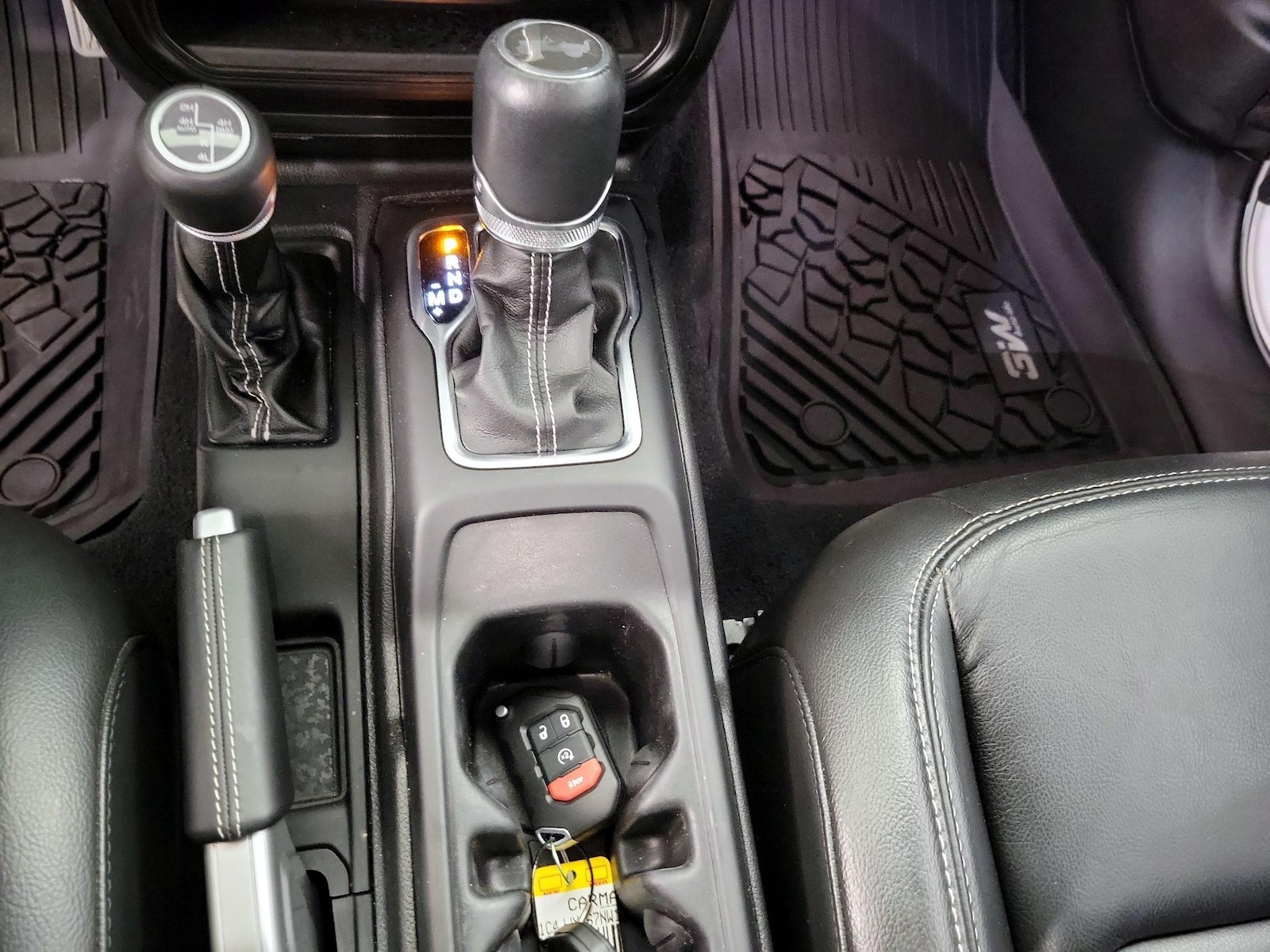 2022 Jeep Wrangler Unlimited Sahara 4XE - Photo 19