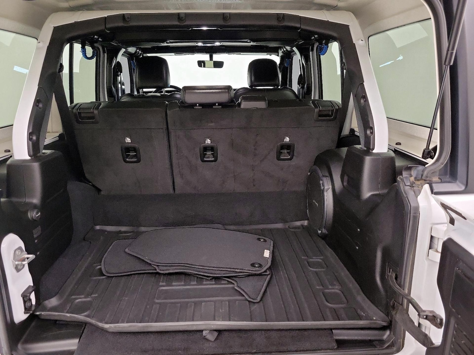 2022 Jeep Wrangler Unlimited Sahara 4XE - Photo 22