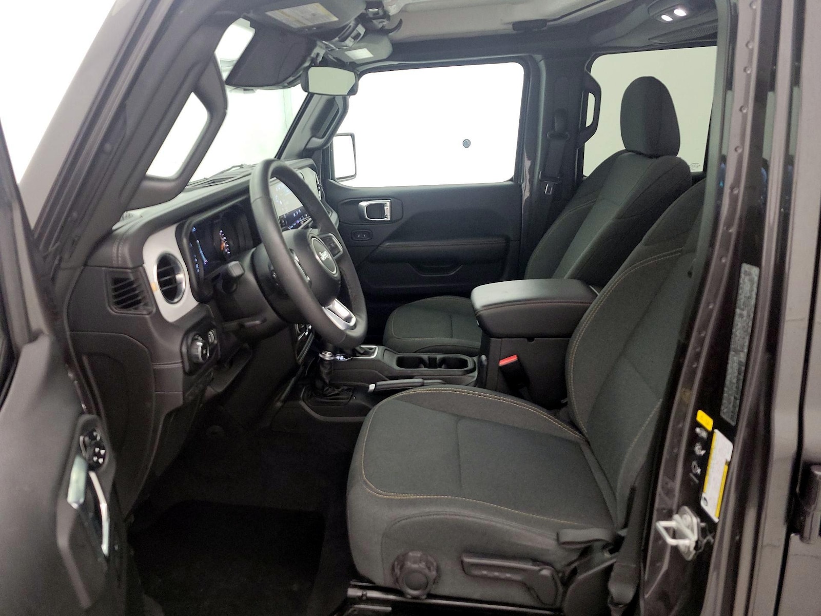 2025 Jeep Wrangler 4-Door Sahara - Photo 12